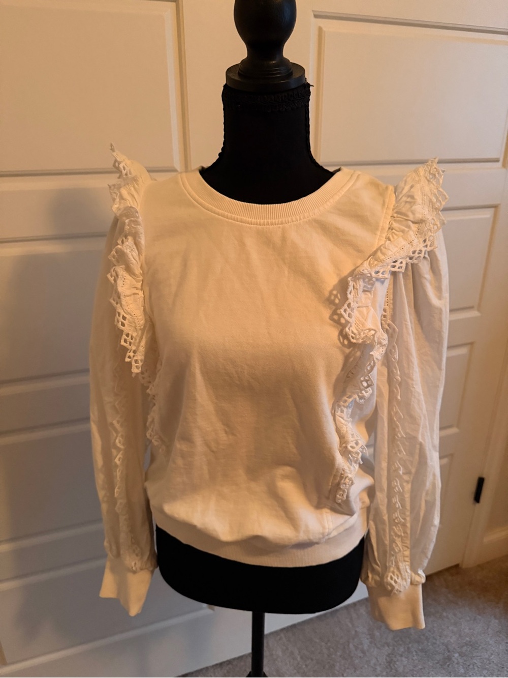 Anthropologie Women’s White Ruffle Lace Detail Long-Sleeve Top - 100% Cotton